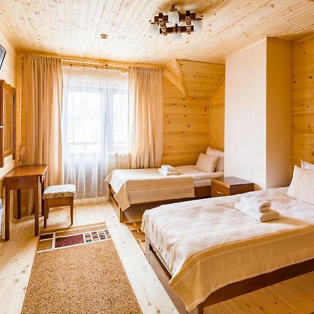 Family Hotel Kaskad Bukovel Szoba fotó