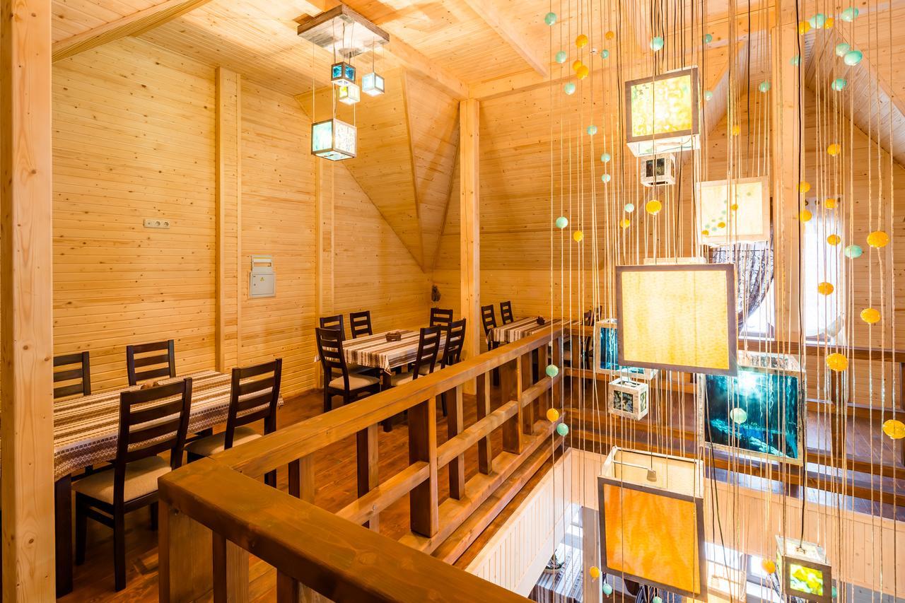Family Hotel Kaskad Bukovel Kültér fotó