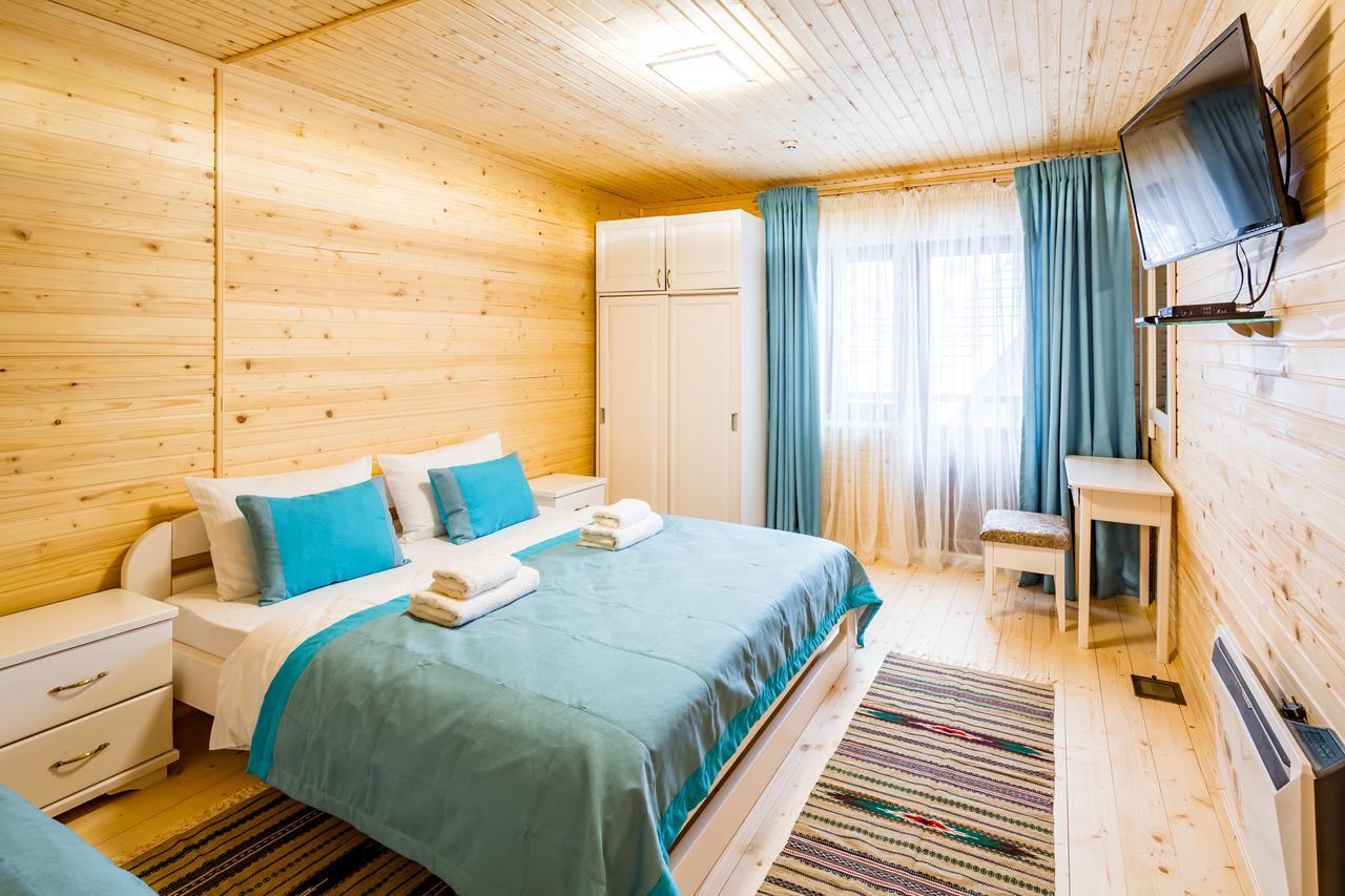 Family Hotel Kaskad Bukovel Kültér fotó