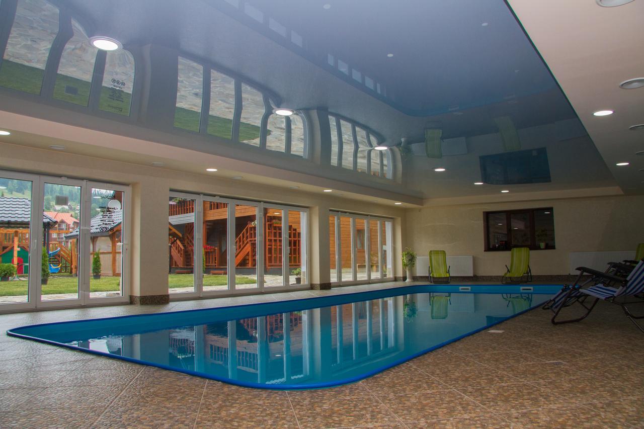 Family Hotel Kaskad Bukovel Kültér fotó