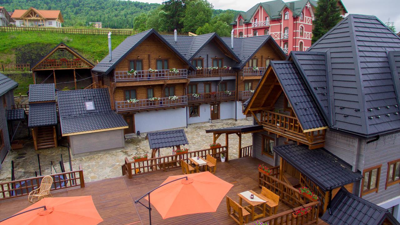 Family Hotel Kaskad Bukovel Kültér fotó